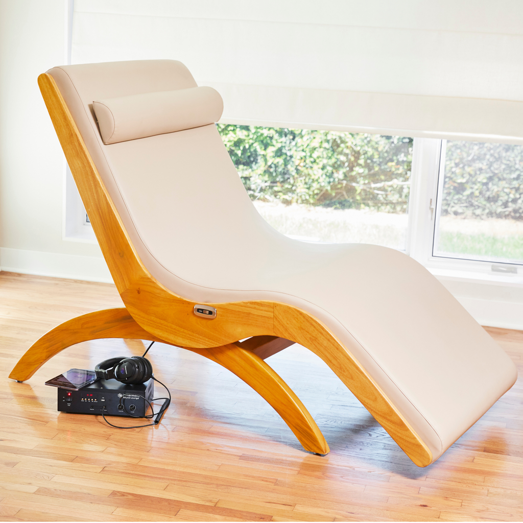 inHarmony Zero G 2 vibroacoustic lounger in beige